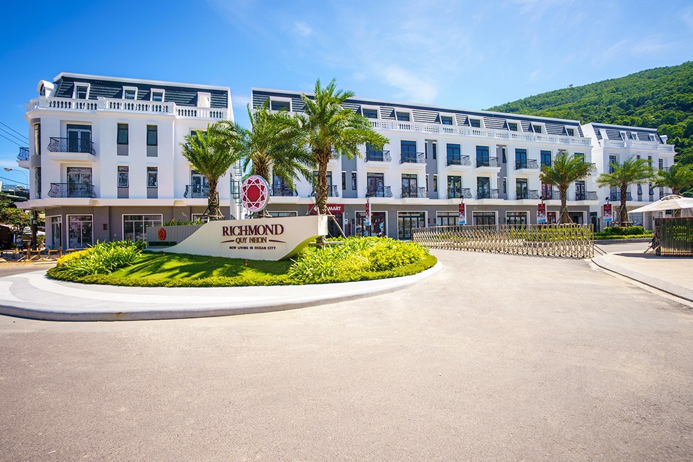 [Bán Nhanh] Nhà Phố Liền Kề Trung Tâm Thành Phố Quy Nhơn Giá Chỉ 4.9 Tỷ - Rẻ Nhất Thị Trường
